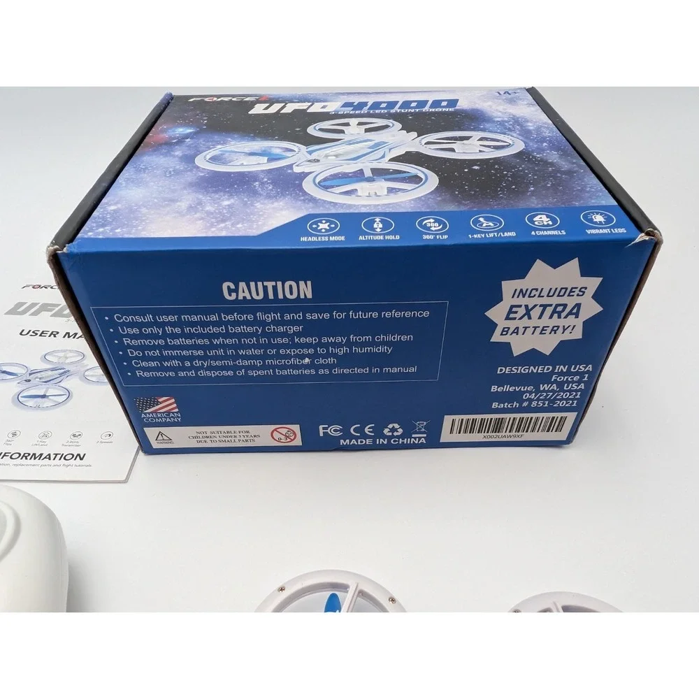 Toy Drone~NEW In Original Box‎ Force1 UFO 4000 ~2 Speed LED Stunt Drone